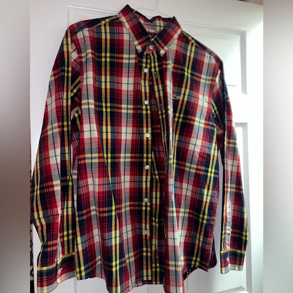 Vineyard Vines button down